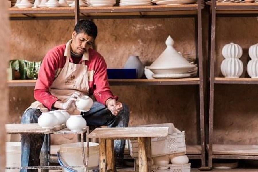 Marrakech: Pottery Workshop with Moroccan Tea